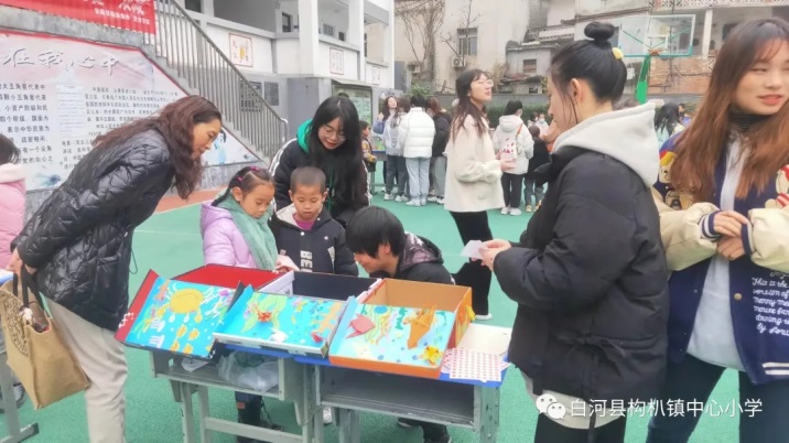 说明: E:\5-网站建设\2021年新闻\教育公司党总支“双百工程”帮扶活动走进白河县阳光公司\640.webp.jpg